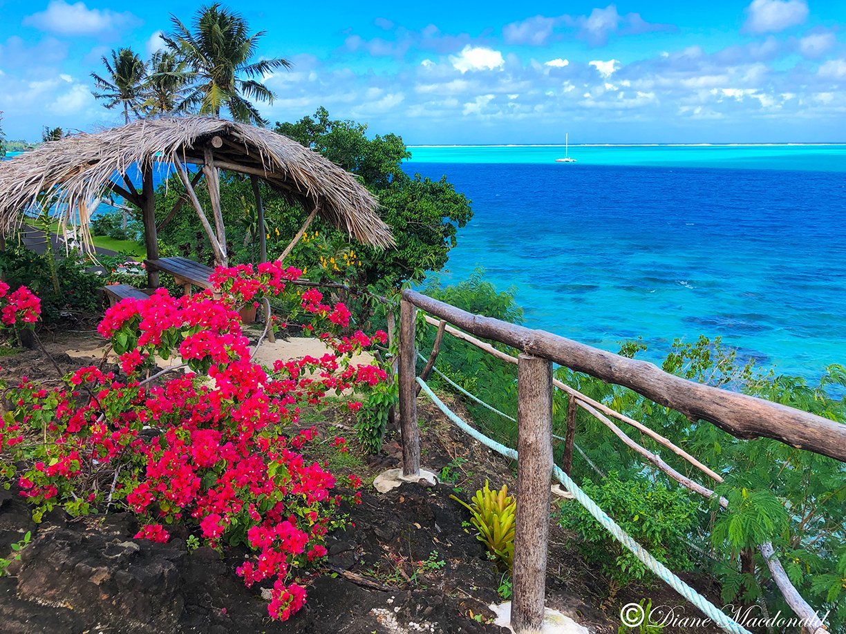 lookout point-2 huahine.jpg