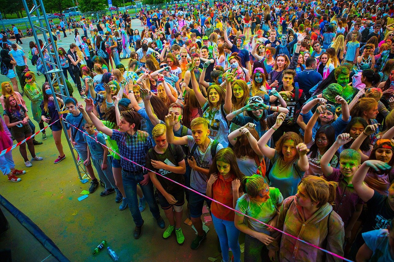 the-festival-of-colors-2475522_1280.jpg