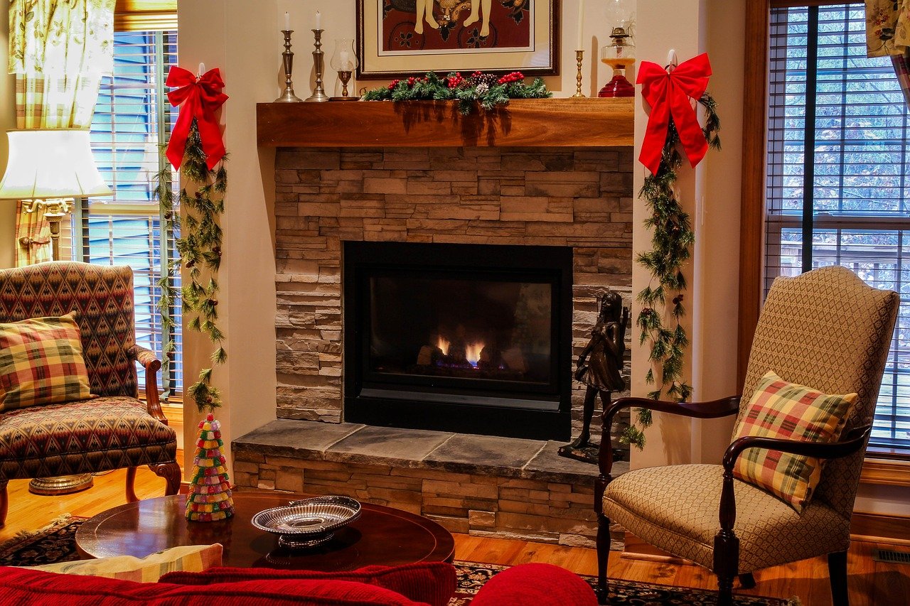 fireplace-558985_1280.jpg