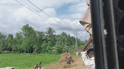GIF_20250524_231400_745.gif