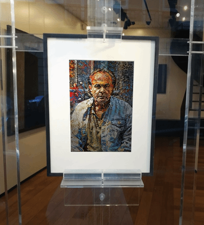 gallery portrait 2 small (440px, 25fps).gif