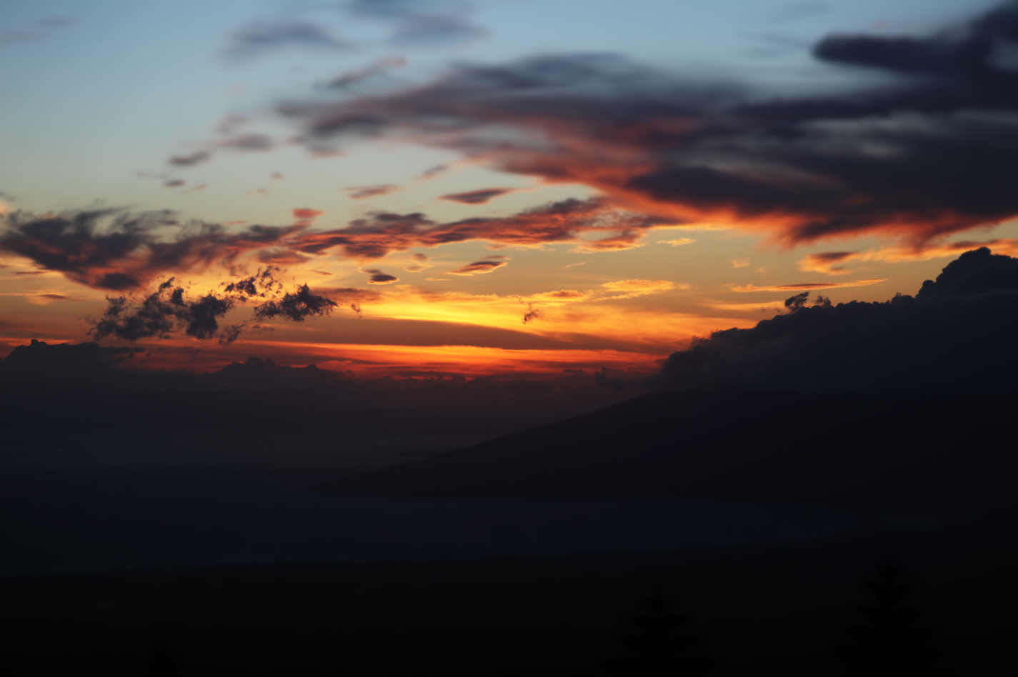 Screen…
![Sunset Photography from Maui!