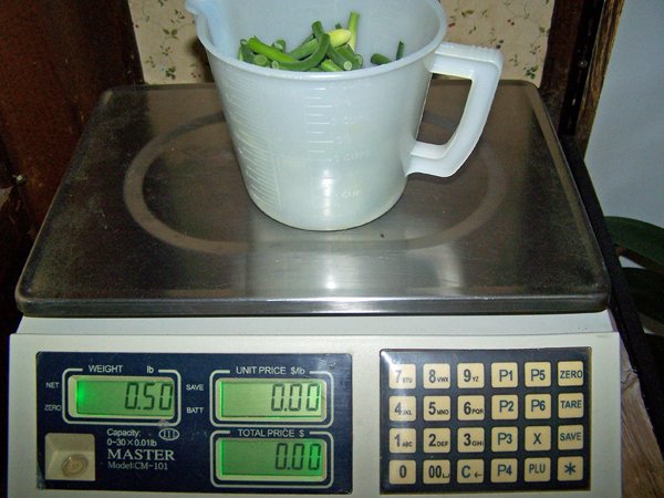 Pesto - weighing scapes crop June 2018.jpg