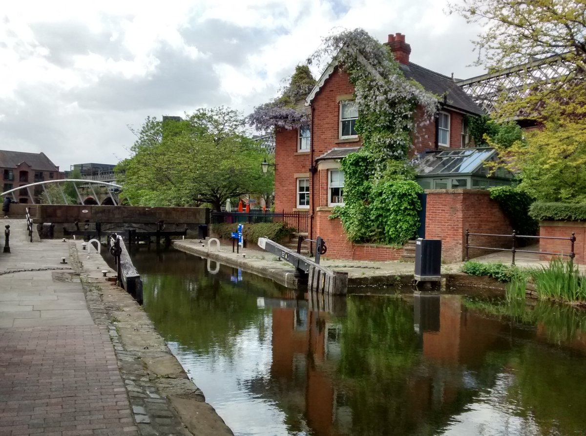 Rochdale-Canal2-Manchester-Deansgate-Castlegate.jpg