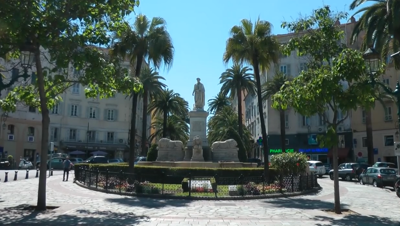 15.-Córcega-(Ajaccio)-place-Foch-1.png