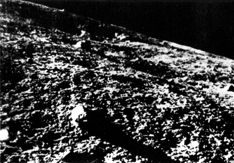 Luna_9_moon_surface_image.gif