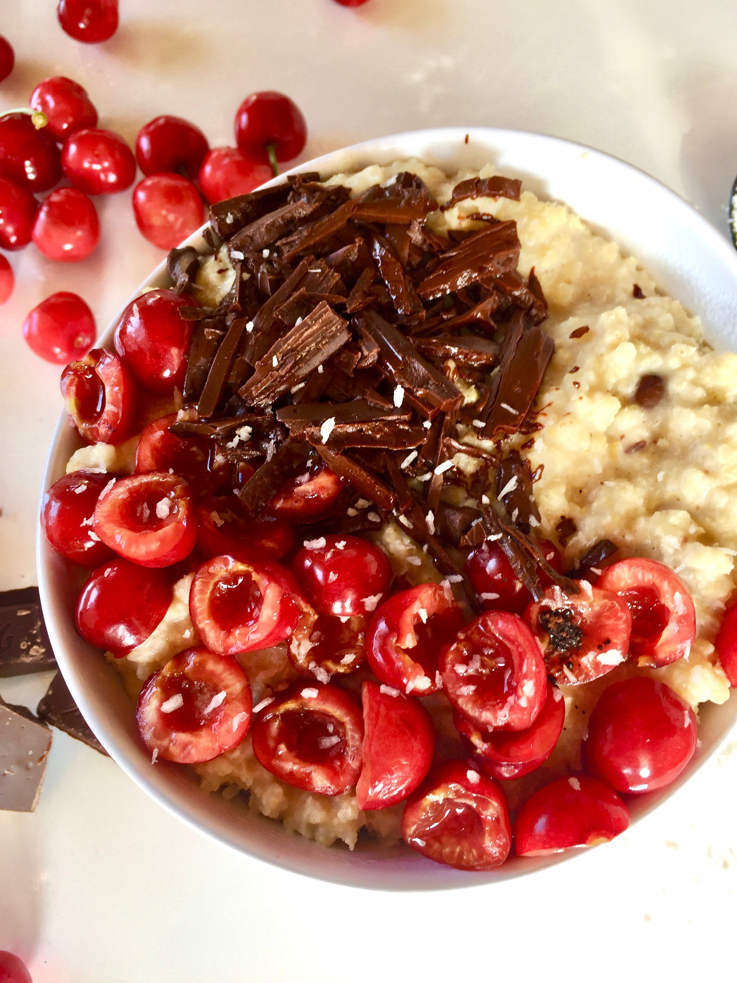 MILLET PORRIDGE WITH CHERRIES, CHOCOLATE AND COCONUT 🍒🥥🍫 Healthy