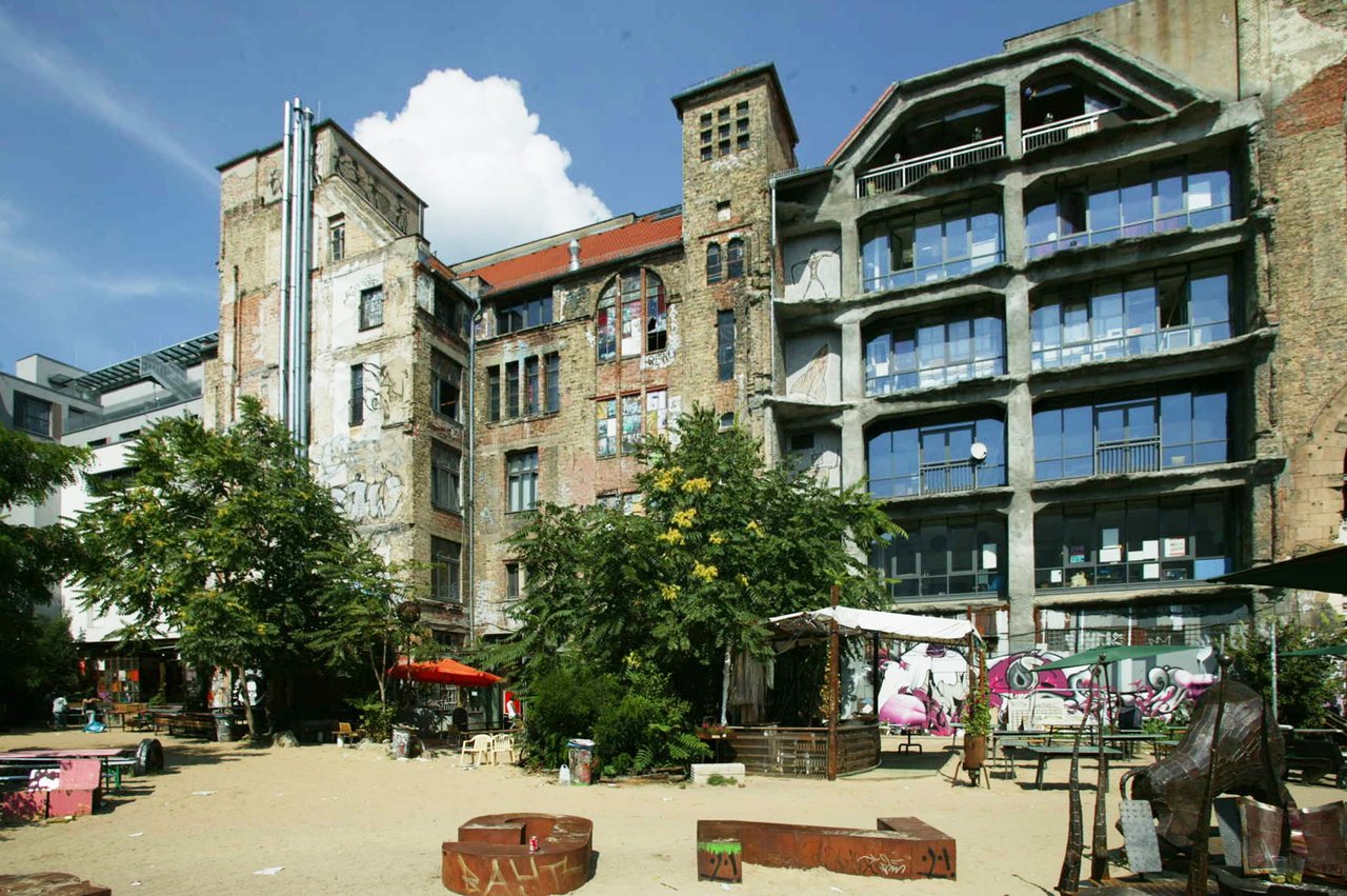 07Tacheles Cultur Centre 005web.jpg