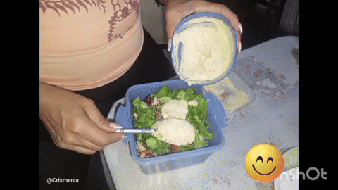 F9n18Acqh6MbISzBGh.gif