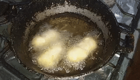 ckxUy0zMs7jpxR4RIL.gif
