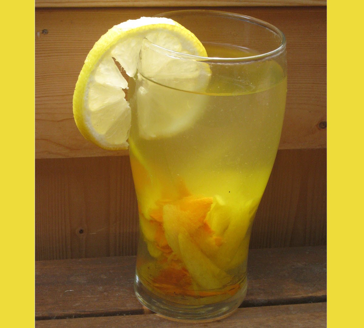 lemon ginger turmeric ice tea resized.JPG