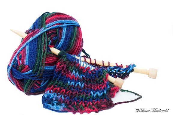 knitting and kneedles.jpg