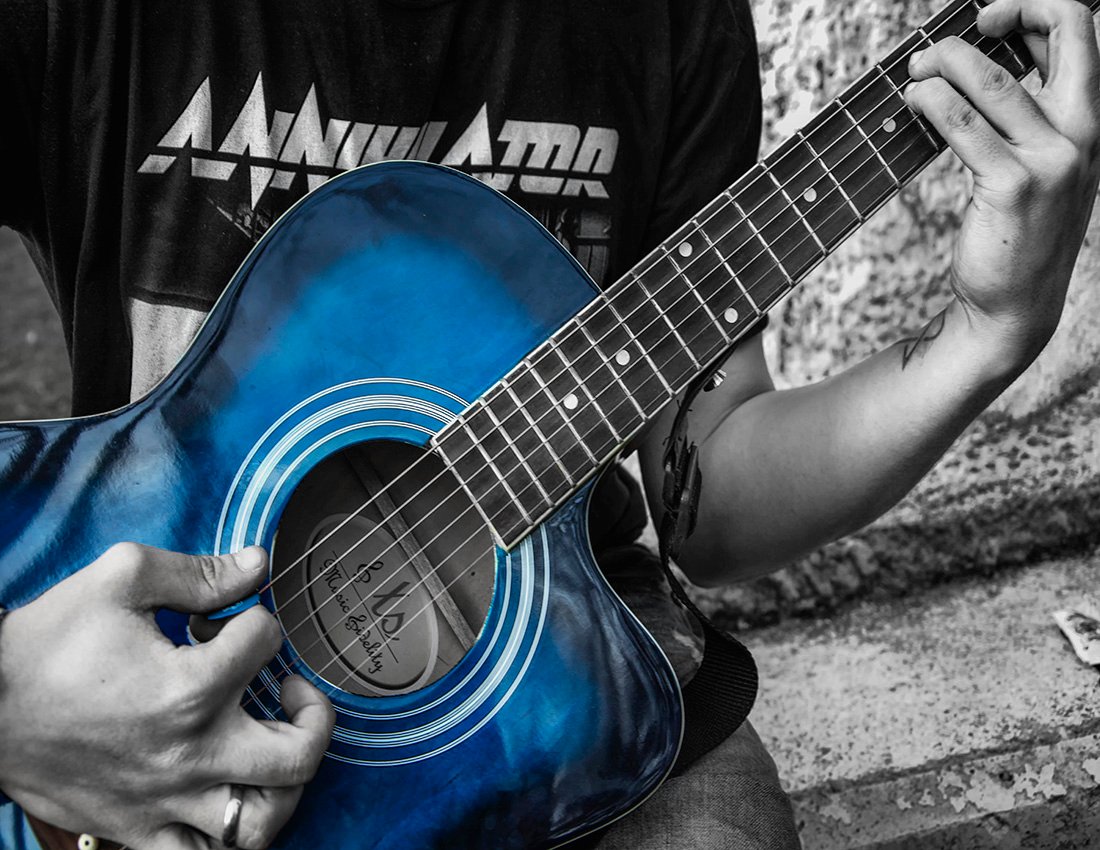 Blue guitar por oscarps (2) - copia - copia.jpg