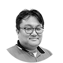 Hwang.png