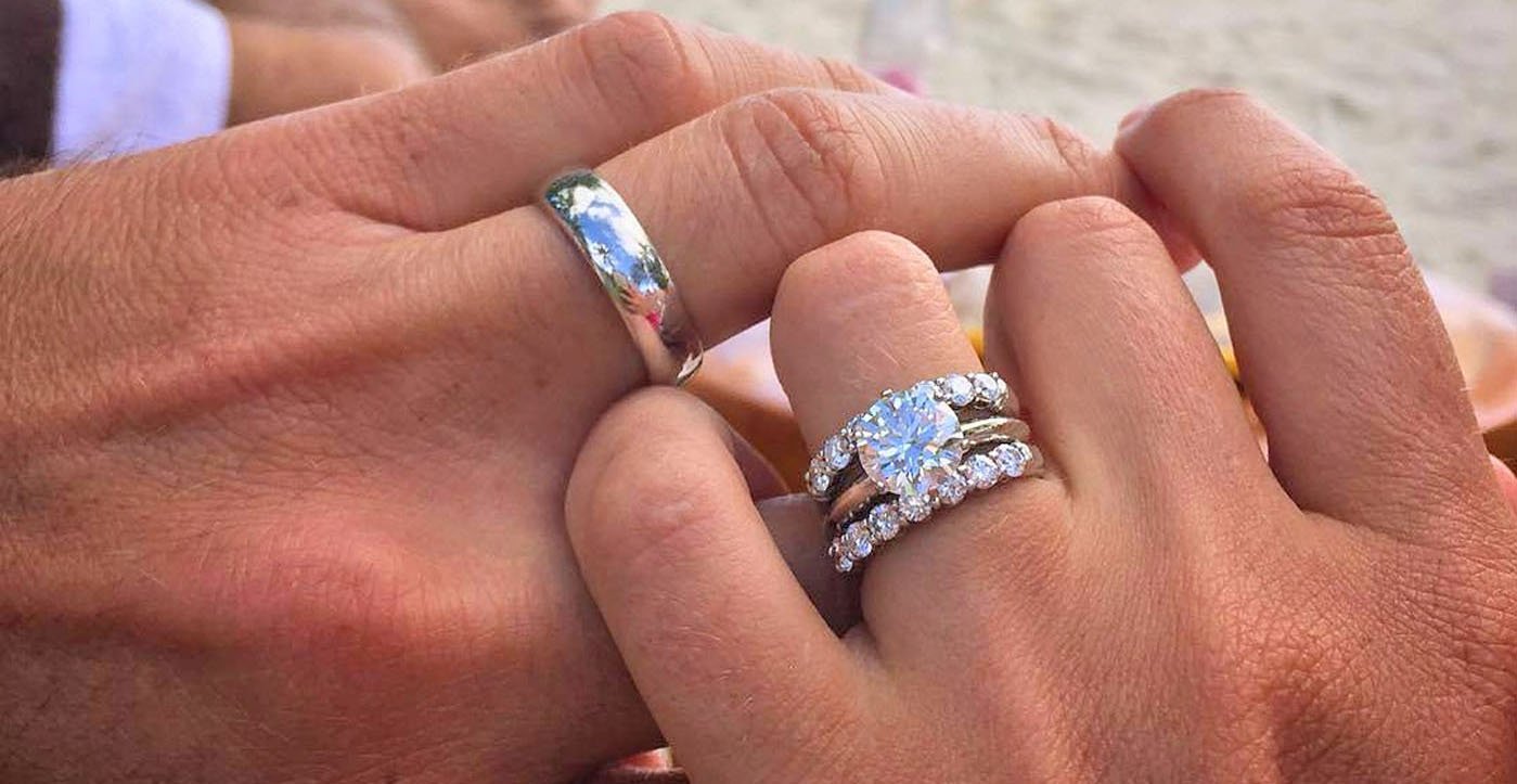 How To Wear  Your Wedding  Band  And Engagement Ring  