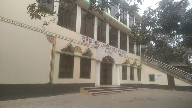 Bhuiya bari central mosque.jpg