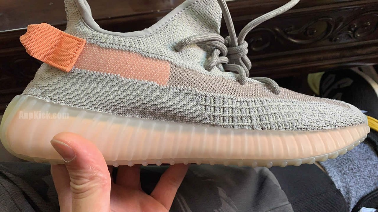yeezy true form us9 Strollers Bags Carriers Carousell
