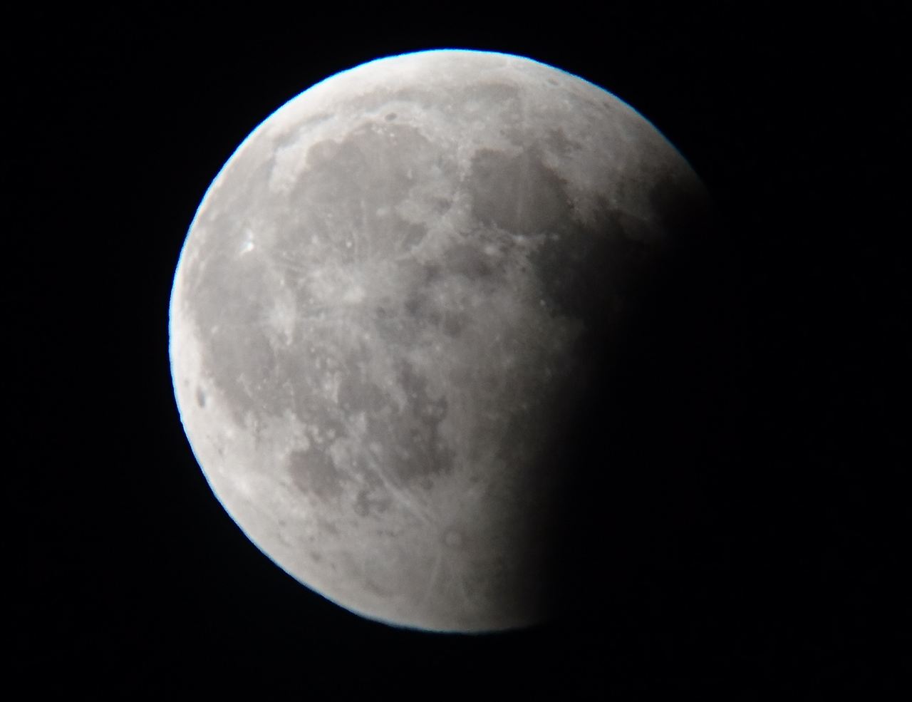 moon02.png