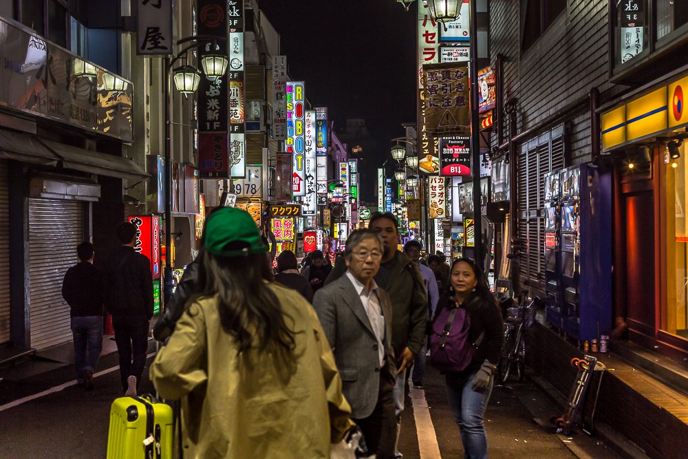 Japan tokyo street robot-2.jpg