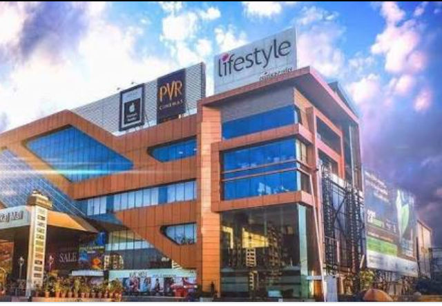 8 Best Shopping Places In Surat - inGujarat.in