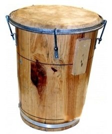 Folkloricos_tambora_gaita.jpg