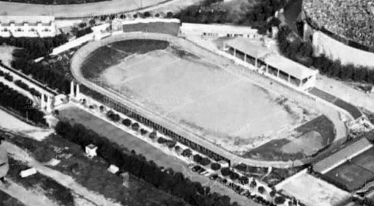 Roma_-_Stadio_Rondinella.jpg