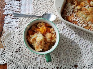 4 Ingredient Peach Cobbler