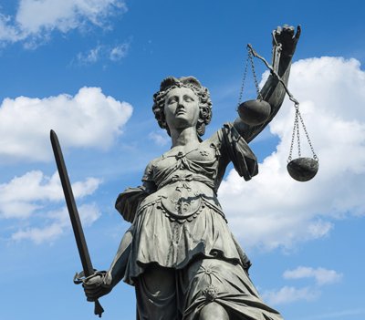 justicesquaresm-400x351.jpg
