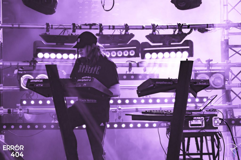 Perturbator au Download festival Error404 par Romain Keller