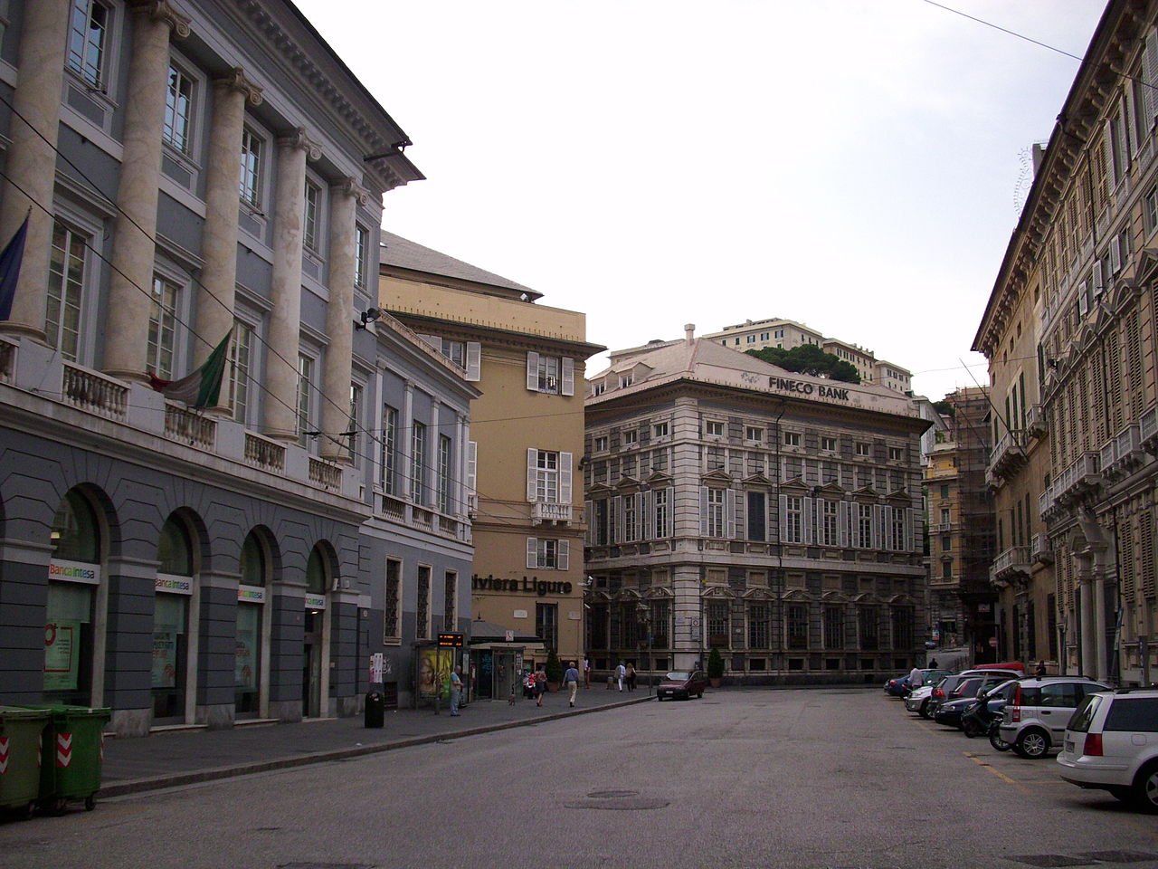 1280pxPiazza_Fontane_Marose_Genova_02.jpg