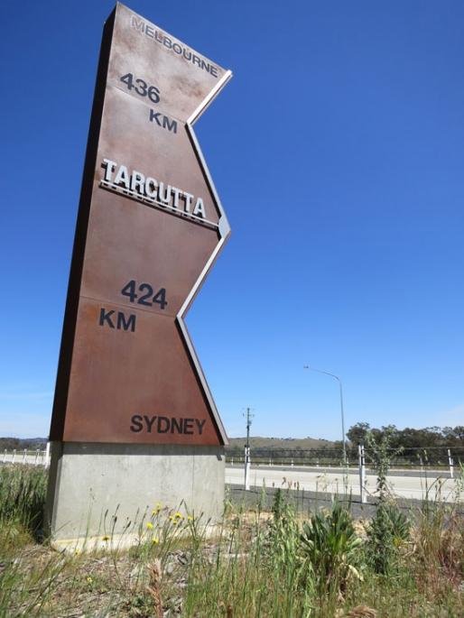 Tarcutta Halfway Sign.jpg