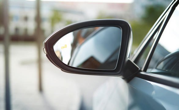 blind-spot-sensor_585x360.jpg