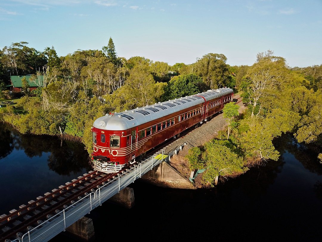 Among-the-elements-on-the-Byron-Bay-Train2.jpg