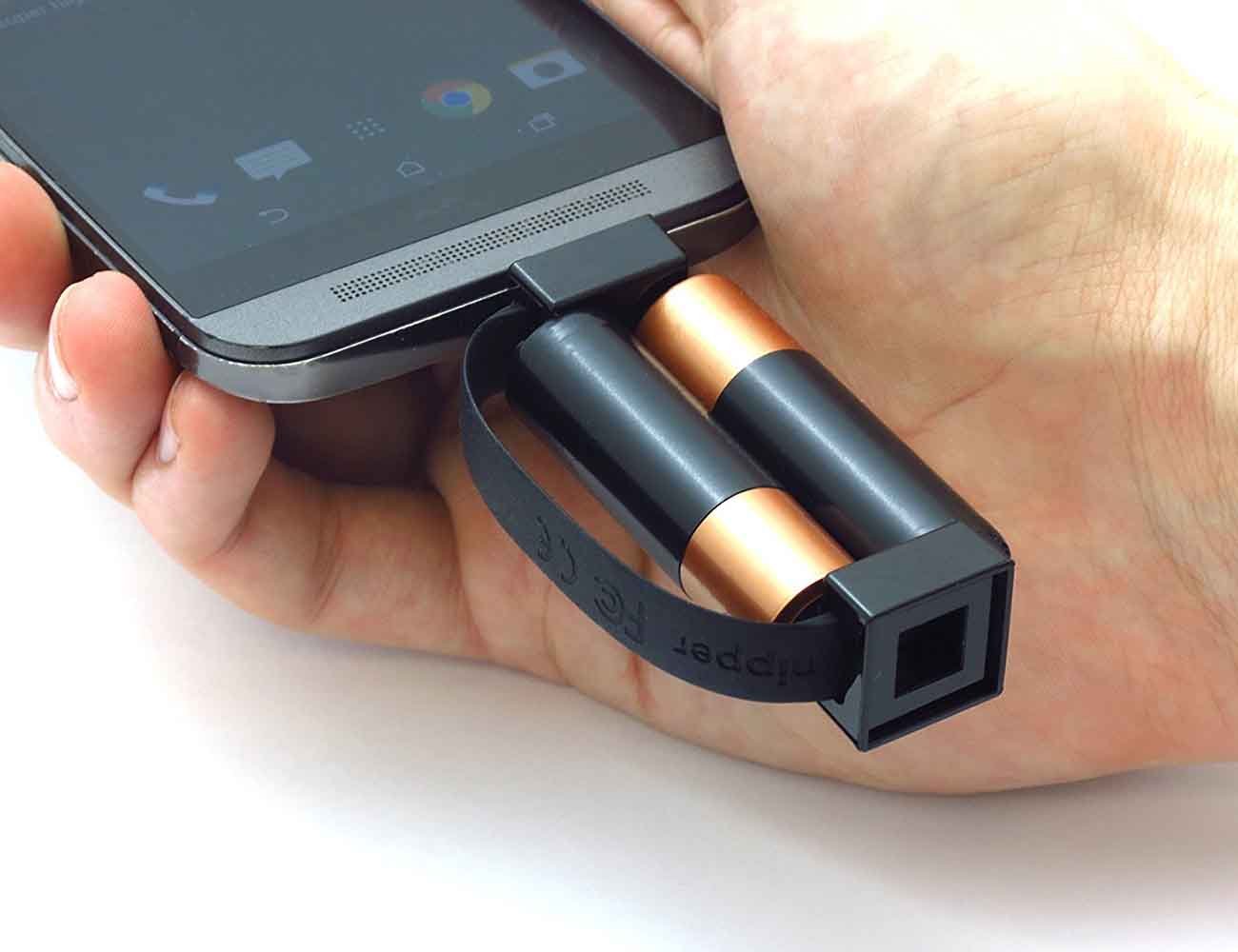 Nipper-–-The-World’s-Smallest-Phone-Charger-1 (1).jpg