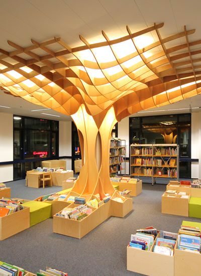 Baumstuetze-Stadtbibliothek-form.bar.jpg