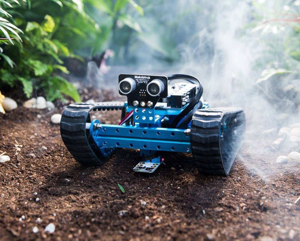 Mbot_2_1080x.jpg
