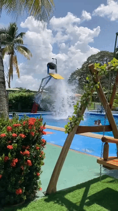 VID-20250913-150326.gif