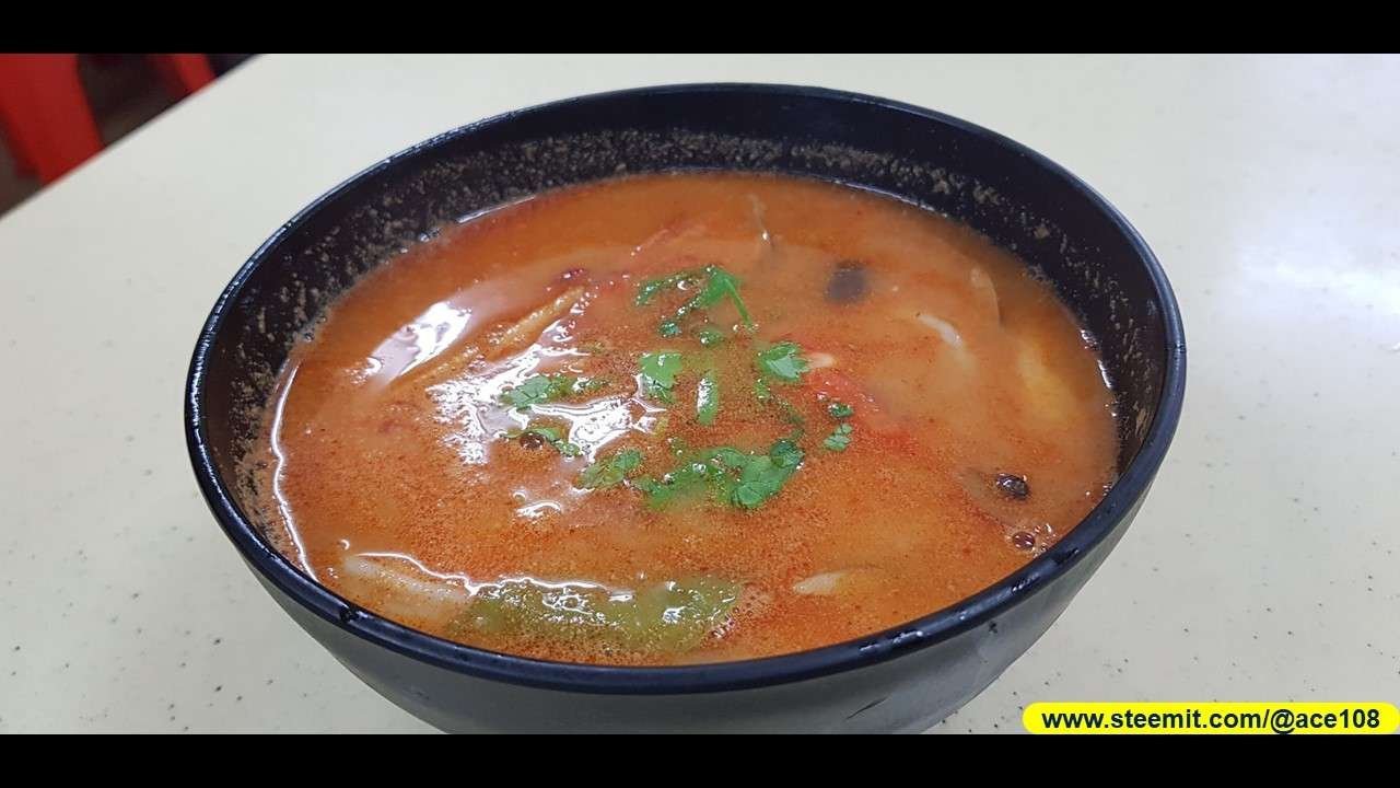 Tom yam soup