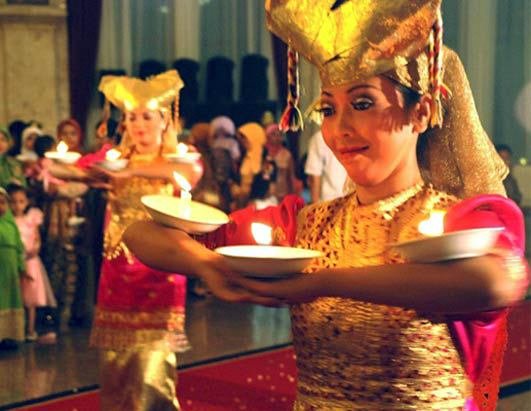 1 lirik lagu gending sriwijaya; Hhg11 Malaysian Traditional Dances Exotic And Enchanting Steemkr