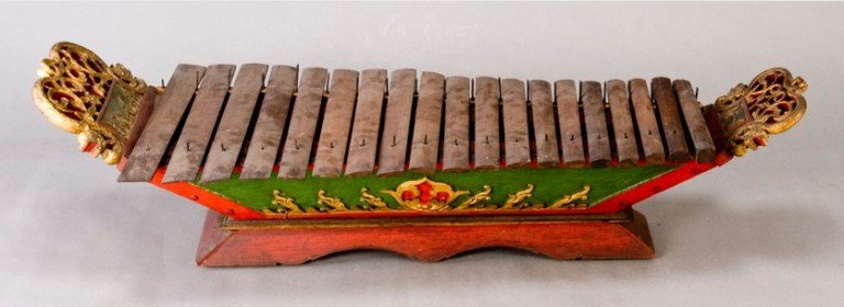 Alat Musik Gamelan Terbuat Bahan Alat Musik Gamelan Jawa Lengkap