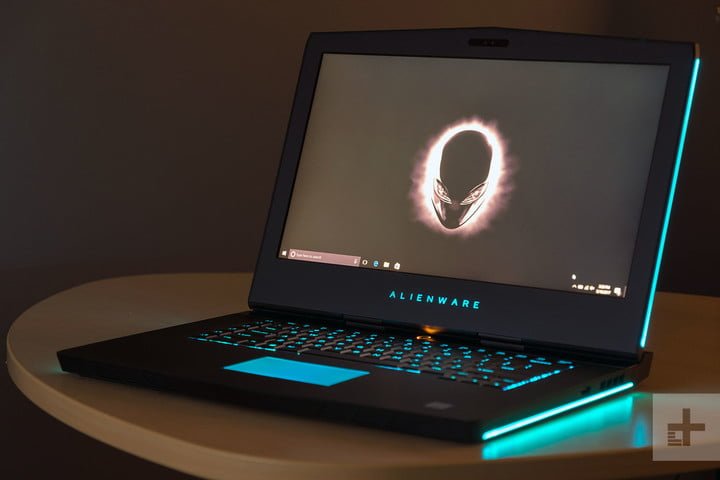 alienware 15 r3 sideleds3 720x720