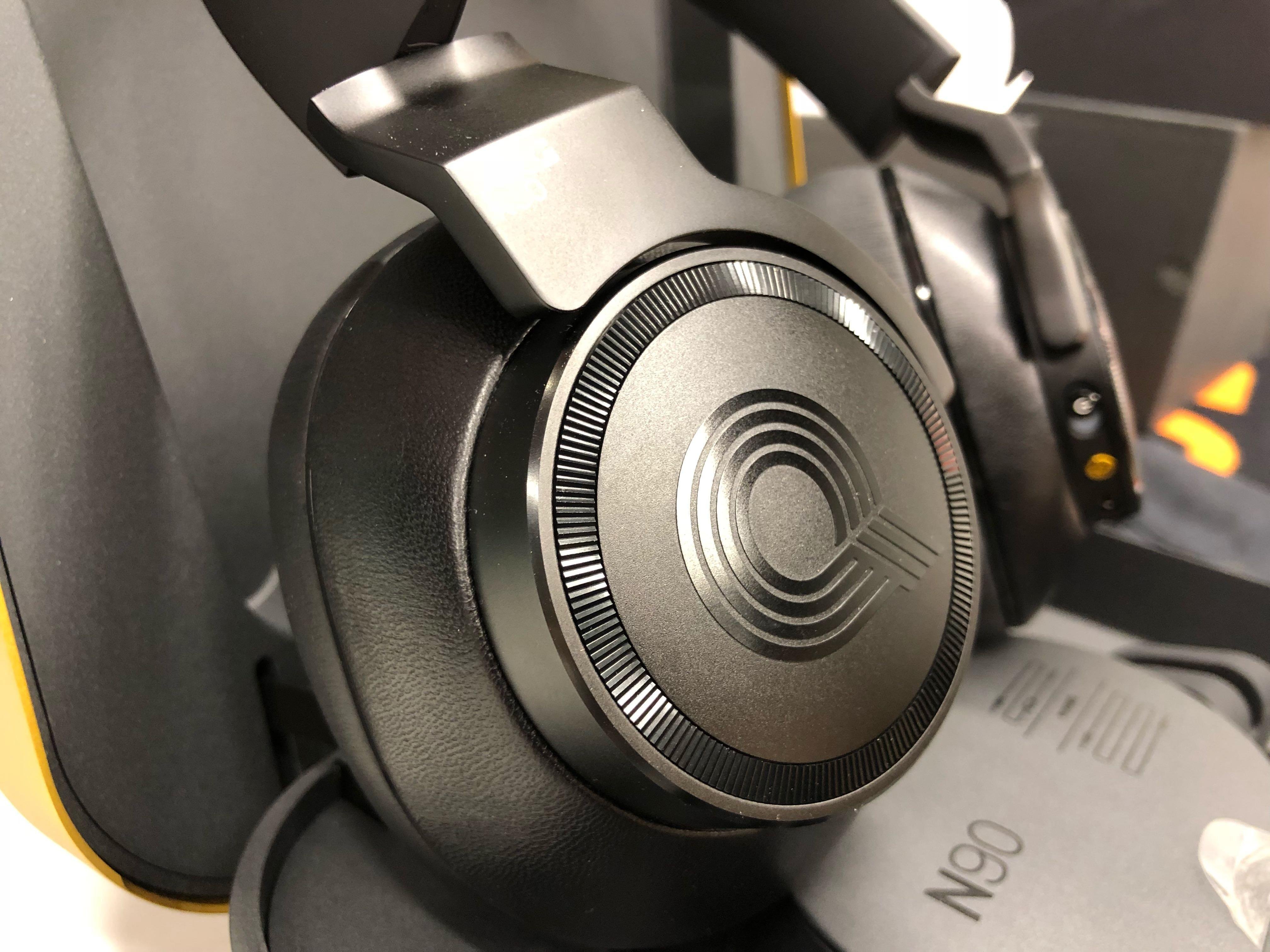 akg n90q price