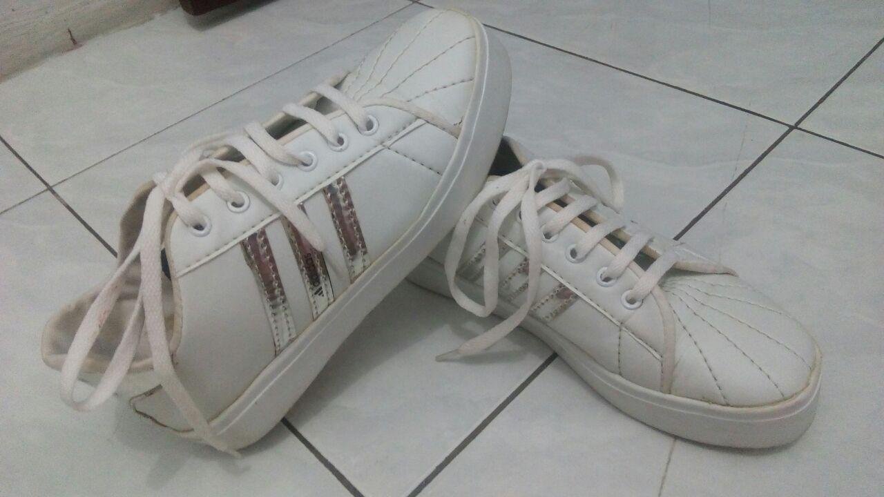 Gambar Sepatu Anak Muda Jaman Sekarang - Gambar Sepatu