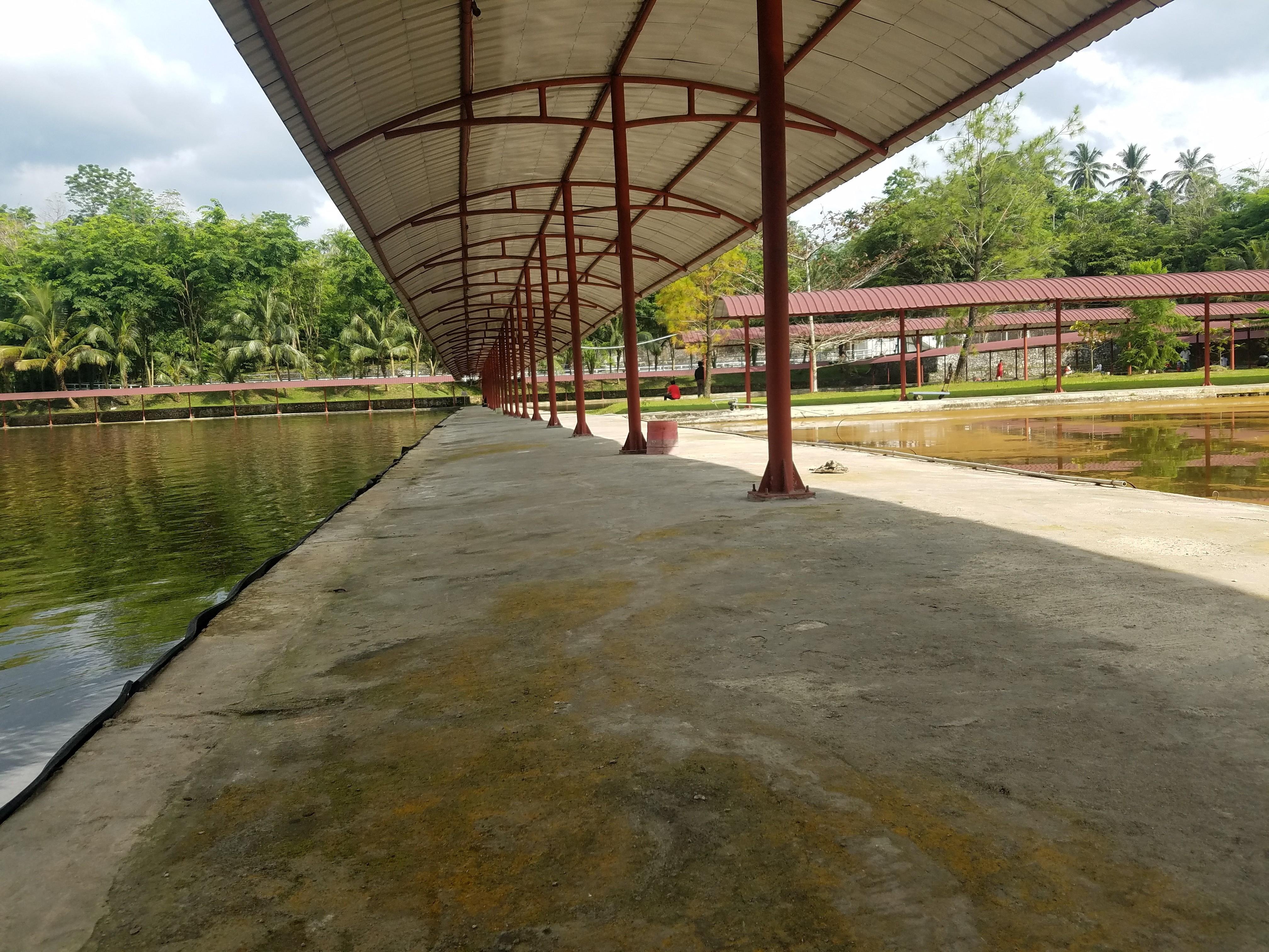 Kolam Pancing Luas Yg Tersembunyi Di Kutalimbaru