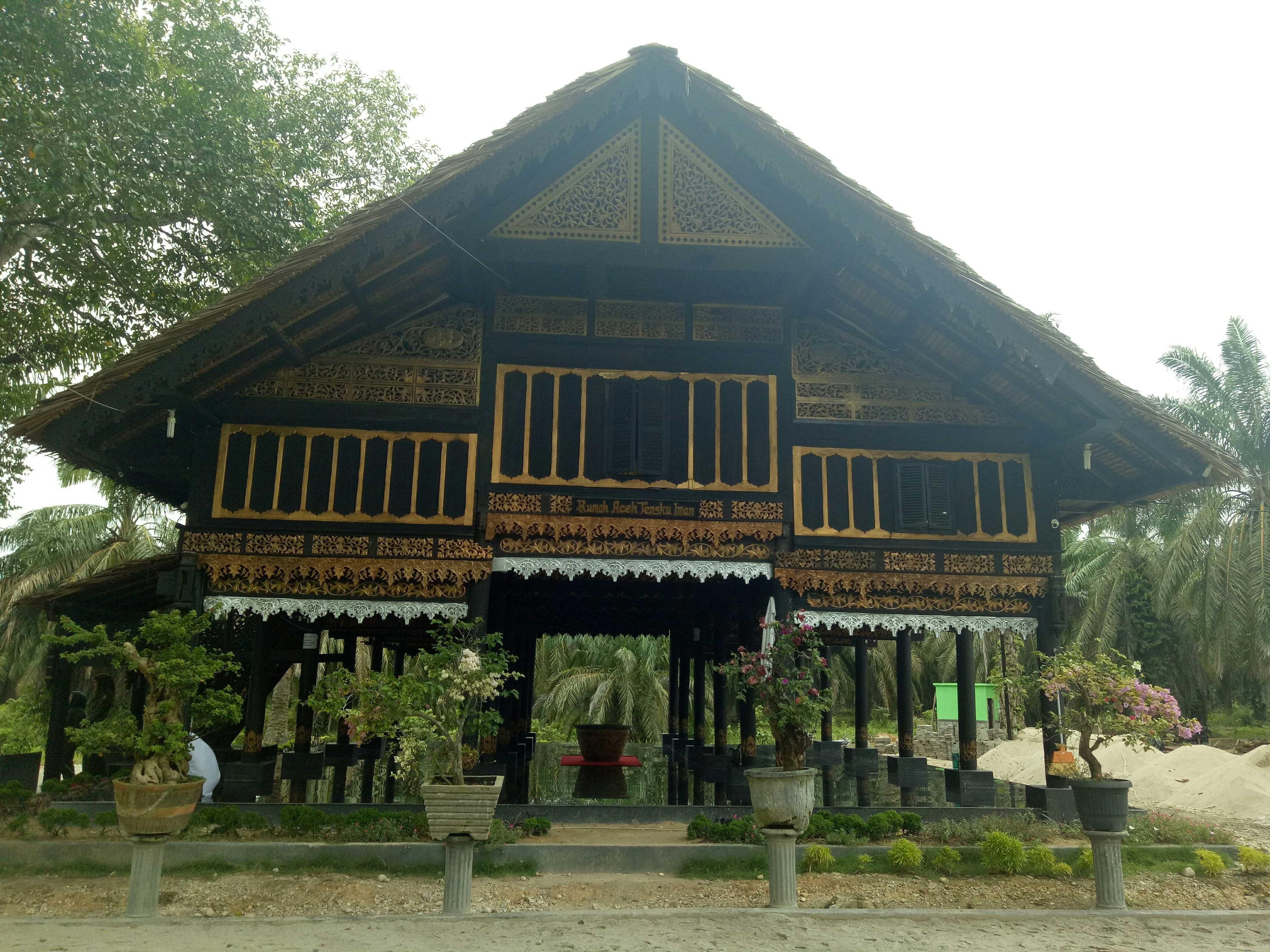 Rumah Adat Aceh Steemkr