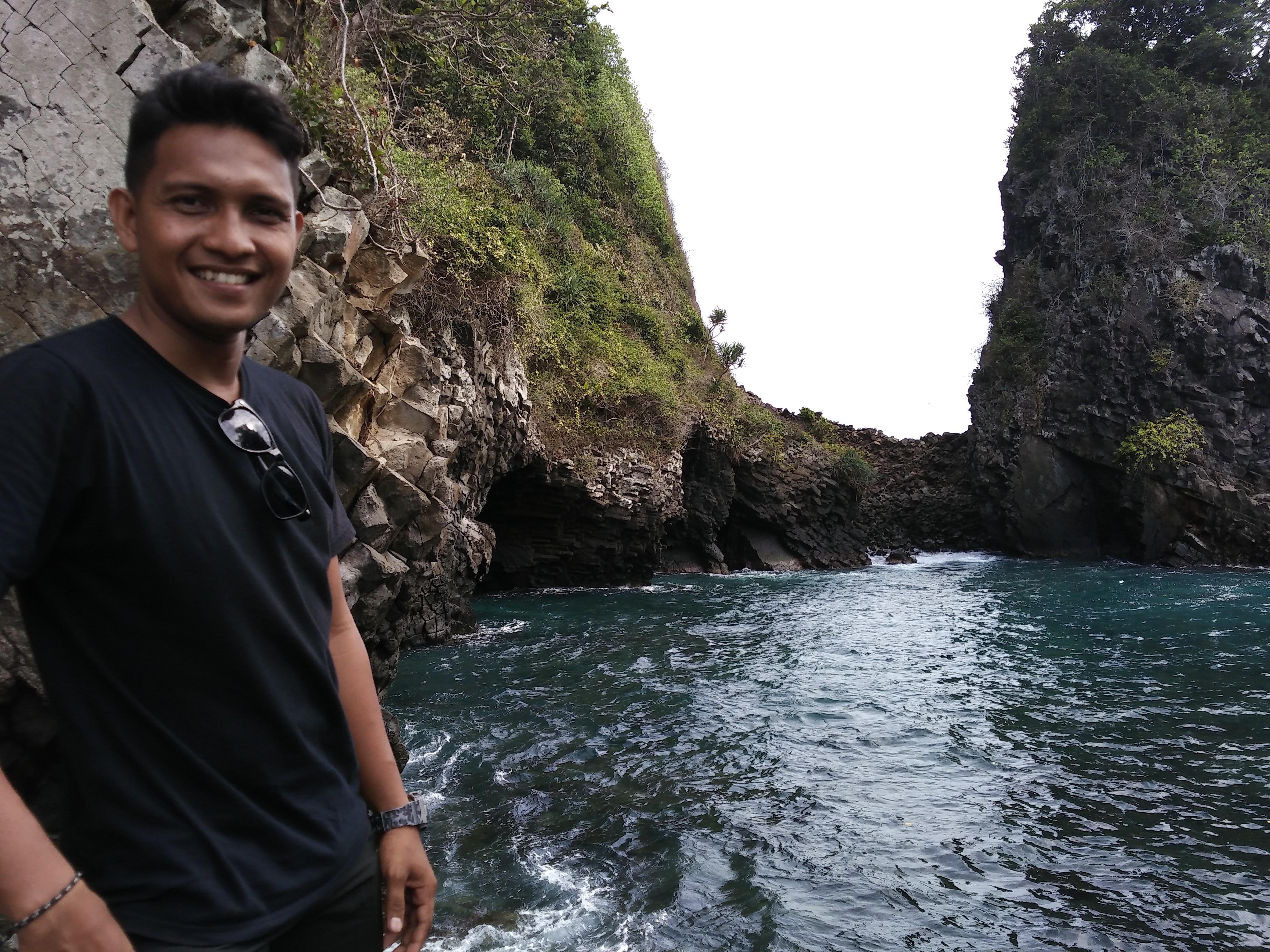 Wisata Gua Sarang Di Sabang Aceh Rubiah Island Wisata Gua Sarang Di Sabang Aceh Rubiah Island