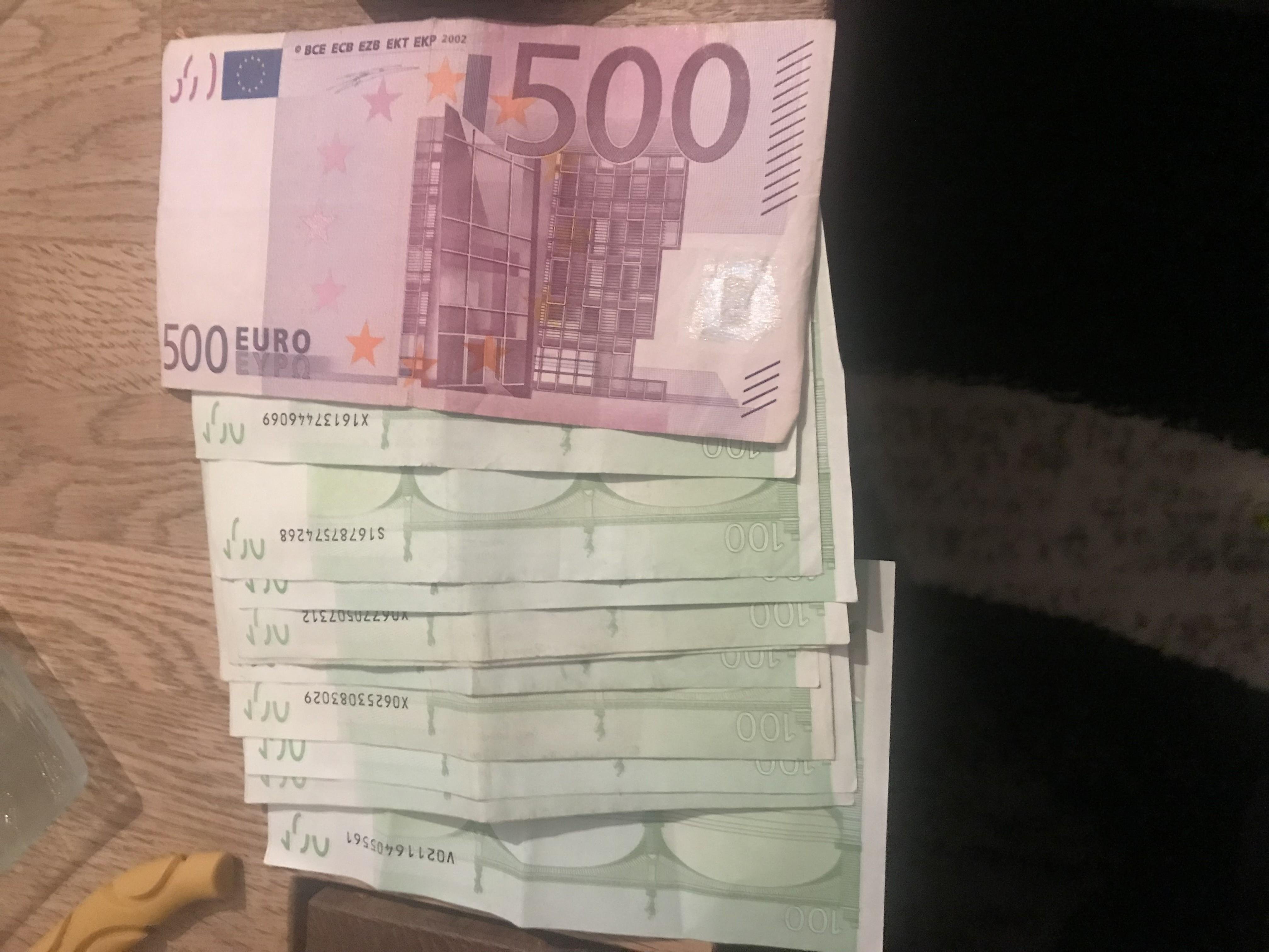 Tag 1500 Euros Is How Many American Dollars Waldon Protese De There Is The Amount I Get For Just 2 Weeks 1500 Euro Or 1800 American Dollars This What Bitconect Gives You If Invest 10k And More