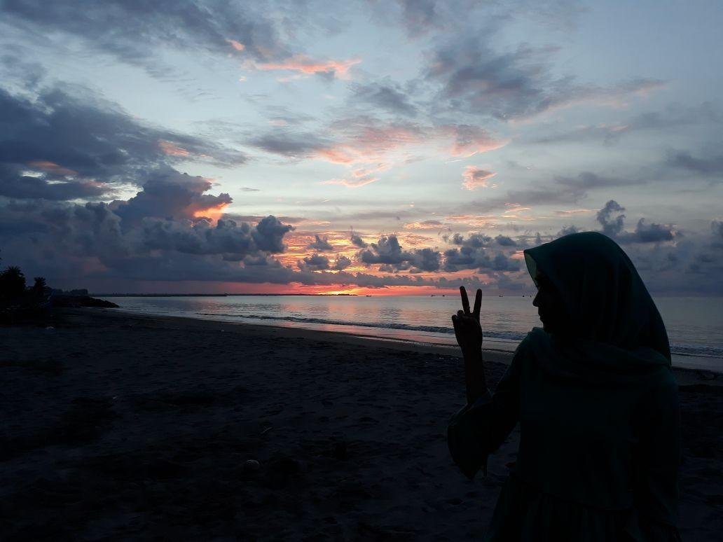 Pemandangan Indah Di Ufuk Barat Steemkr