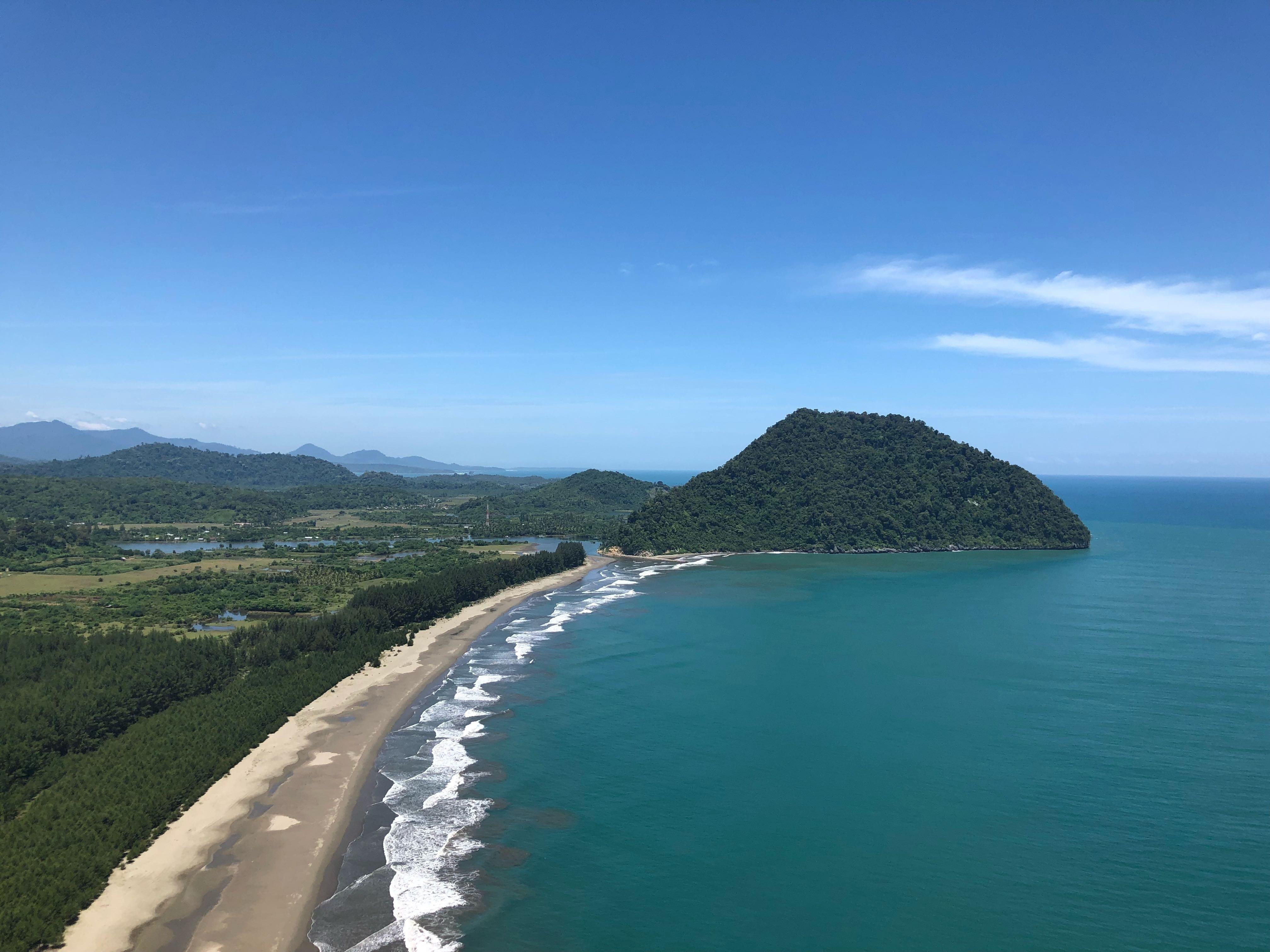 Arus Balik Wisata Aceh Jaya Puncak Gunung Geurutee