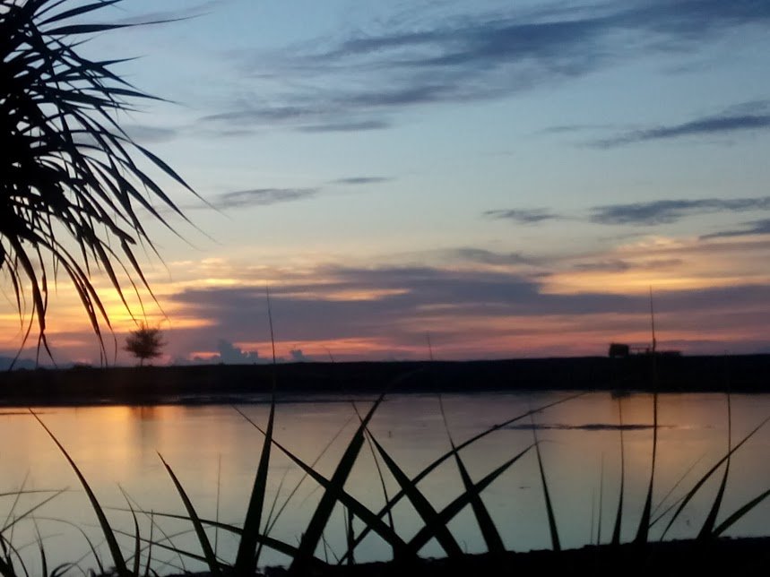 The Beauty Of The Lake At Dusk Koleksi Foto Keindahan Alam Di Waktu Senja